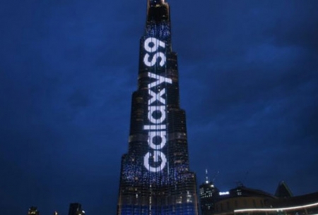 نمایش تبلیغاتی گلکسی S۹ در برج خلیفه دبی