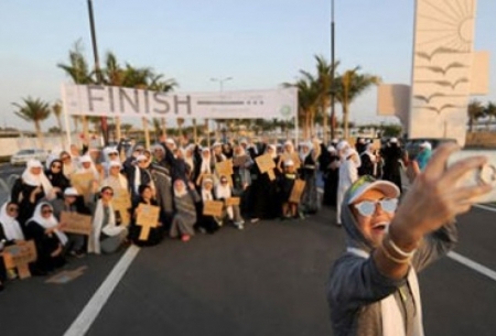 دوی زنان عربستانی به مناسبت روز جهانی زن