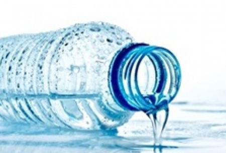 آلوده بودن آب‌های بطری به پلاستیک