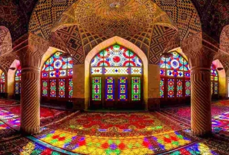 گزارشی از جادوی رنگ در مسجد نصیرالملک