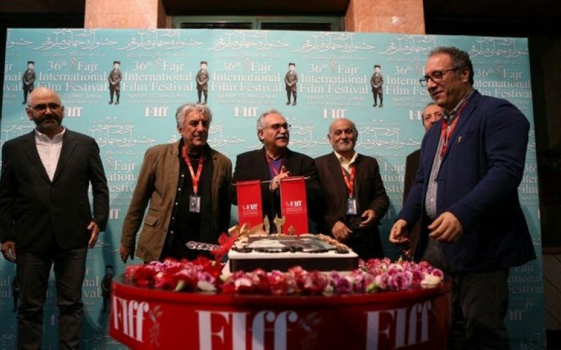 کیک تولد ۱۲۰ سالگی سینما در ایران بریده شد