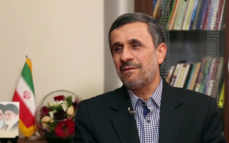 احمدی‌نژاد: رييس‌جمهور اصولا كاره‌اي نيست