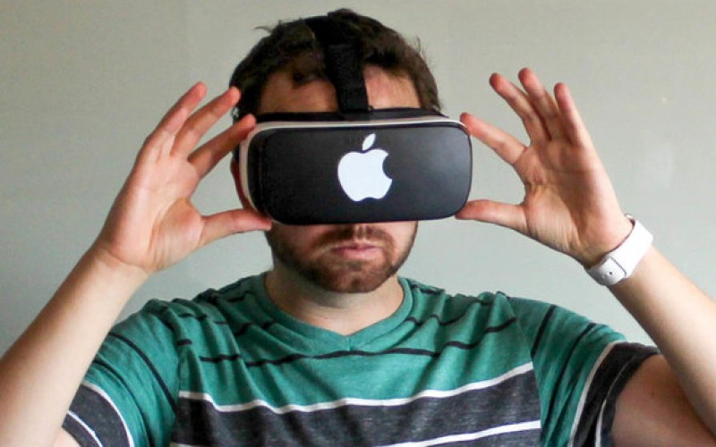 تشخیص حرکت چشم در هدست مجازی اپل