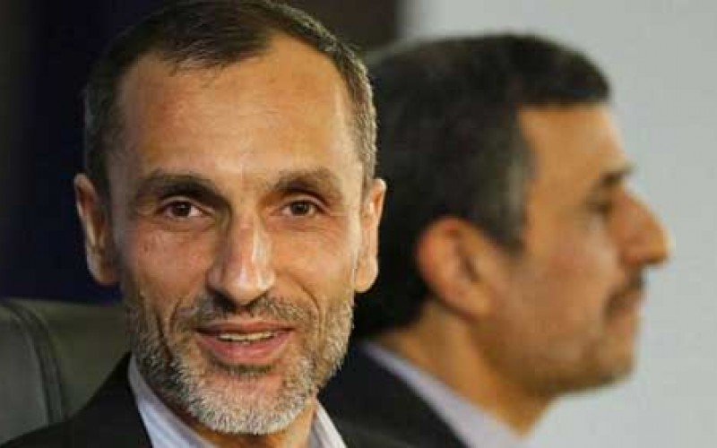 لغو سفر احمدی‌نژاد بخاطر وضعيت بقايي