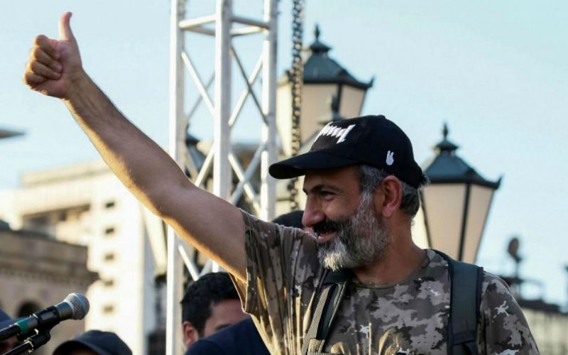 ارمنستان، پاشینیان اعتراض‌ها را متوقف کرد