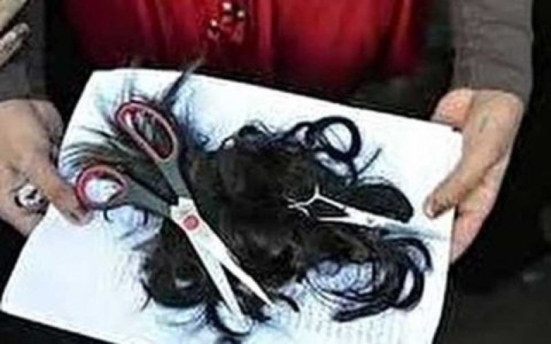 قیچی کردن موی ۹ دانش آموز دختر در فسا