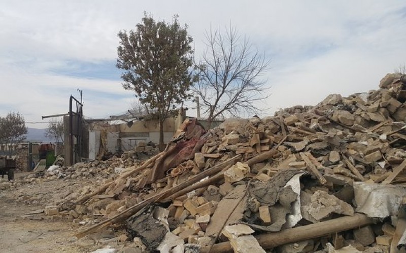 انتقاد به عملکرد سلبریتی‌ها در زلزله کرمانشاه