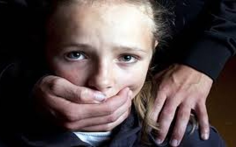 پنهان‌کردن «کودک‌آزاری» جرم است