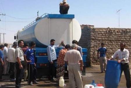 آبرسانی با تانکر در خوزستان انجام می شود