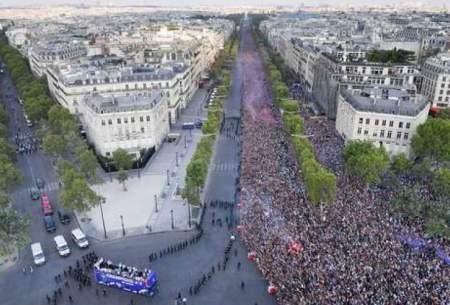 جشن قهرمانی فرانسه در پاریس و الیزه