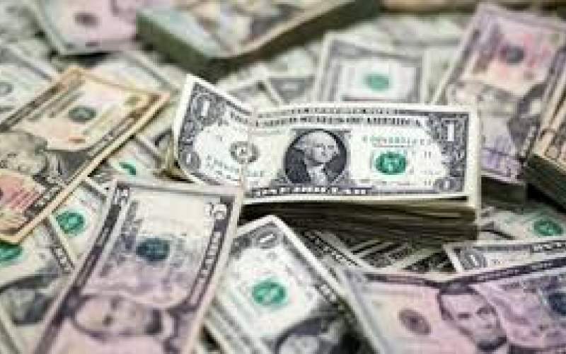 تصمیم جدید دولت در مورد دلار ۴۲۰۰ تومانی