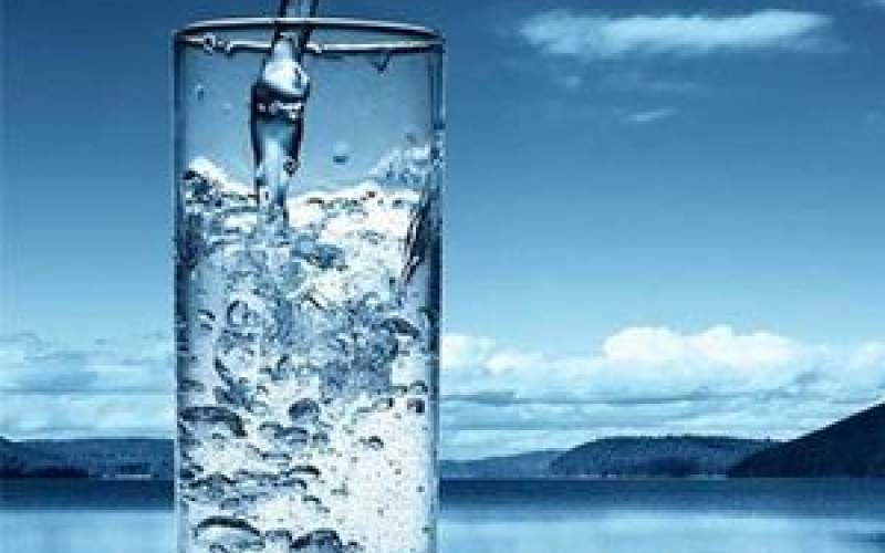 نوشیدن آبی که زیاد مانده خطر دارد؟