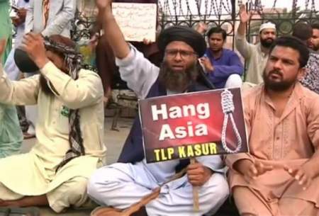 اسلام‌گرایان پاکستان؛ آسیه بی‌بی را دار بزنید