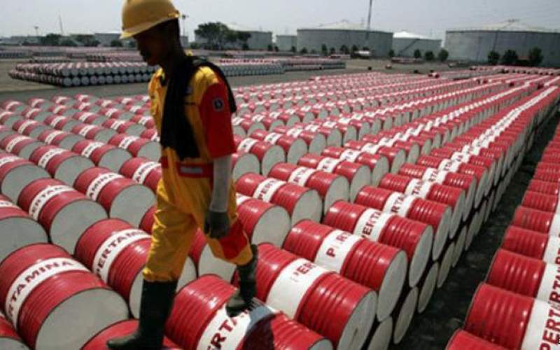 سقوط قیمت نفت پس از اظهارات وزیر عربستان