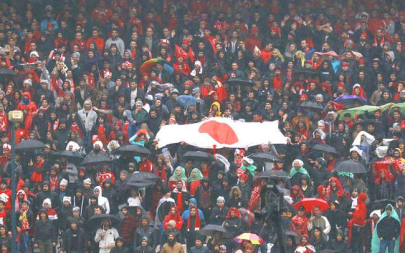 ورود پرچم ژاپن به ورزشگاه‌ها دردسرساز شد