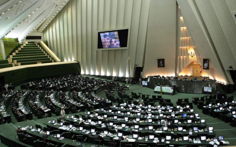 طرح مجلس برای مقابله با اهانت به اقوام ایرانی