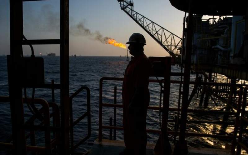 تعیین تکلیف هشت مخزن نفتی تا پایان سال