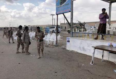 پایگاه نظامی عند در استان لحج بمباران هدف حمله موشکی پهپادهای یمنی قرار گرفت