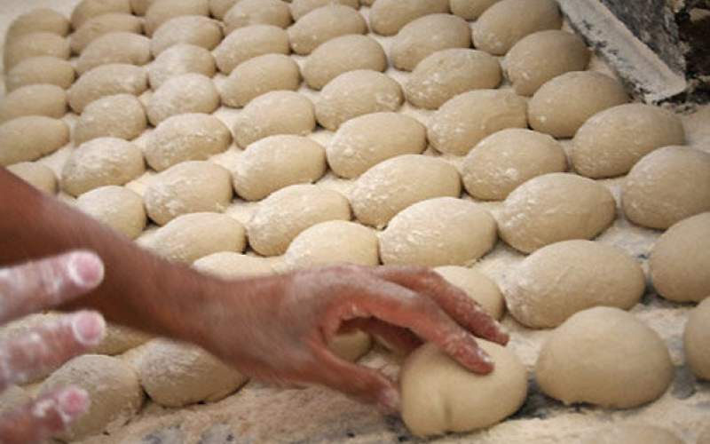 نانواها حق افزایش خودسرانه قیمت را ندارند