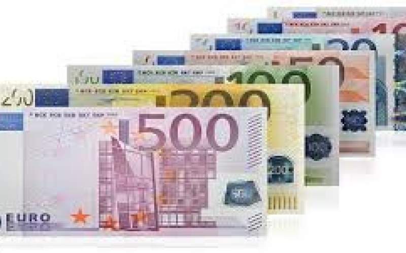 یورو مسافرتی گران‌تر از بازار آزاد‍!
