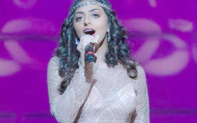 اولین دختر عربستانی خواننده پاپ