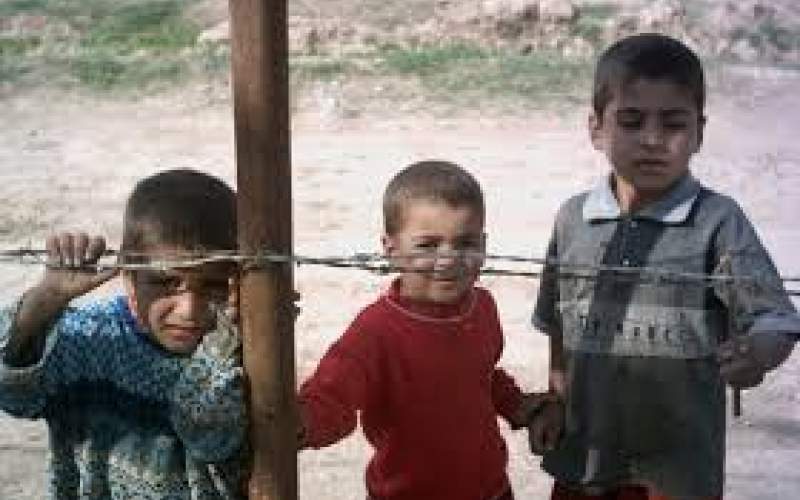 وجود ۴۰۰ هزار فرزند بی‌شناسنامه در ایران