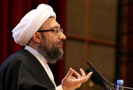 لاریجانی: لحن رئیس‌جمهور قابل‌قبول نیست
