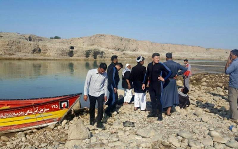 کشف دو جسد در رودخانه دز