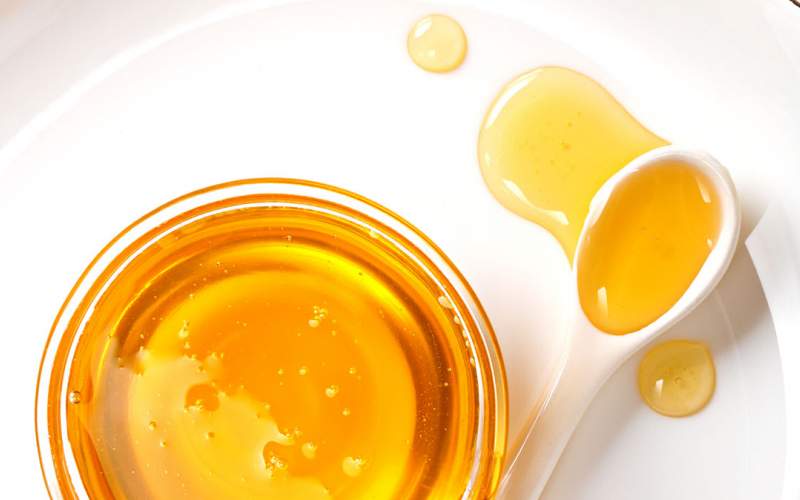 خواص عسل طبیعی و ترکیب آن با دارچین و زنجبیل برای چه بیماری‌هایی خوب است!