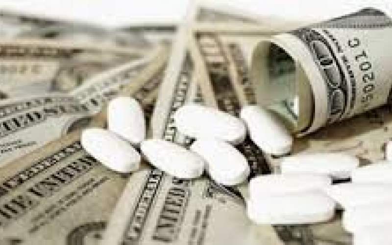 اتحادیه واردکنندگان دارو: ارز دارو را نیمایی کنید