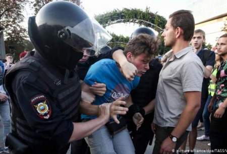 دستگیری گسترده و سرکوب معترضان در مسکو