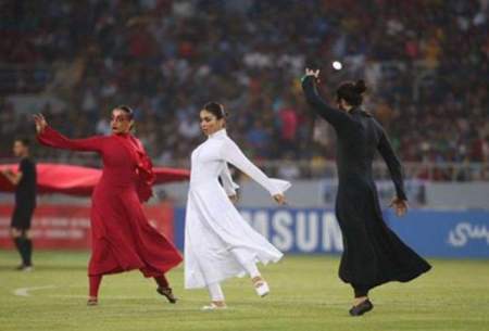 حواشی رقص زنان در افتتاحیه فوتبال آسیا در کربلا