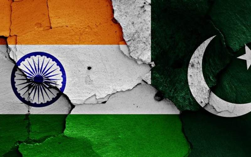 تبادل شدید آتش در مرز هند و پاکستان