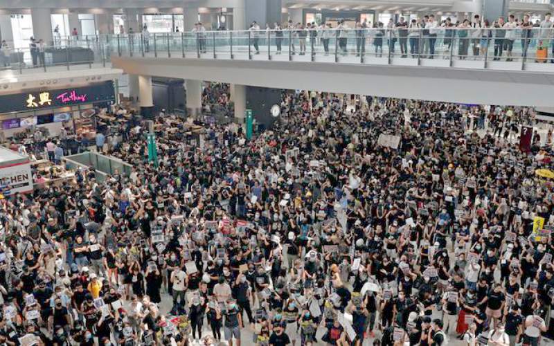 اعتراضات ضد چینی در هنگ‌‌کنگ ادامه دارد