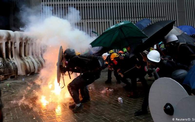 ادامه اعتراضات در هنگ‌کنگ به‌رغم سرکوب‌ها