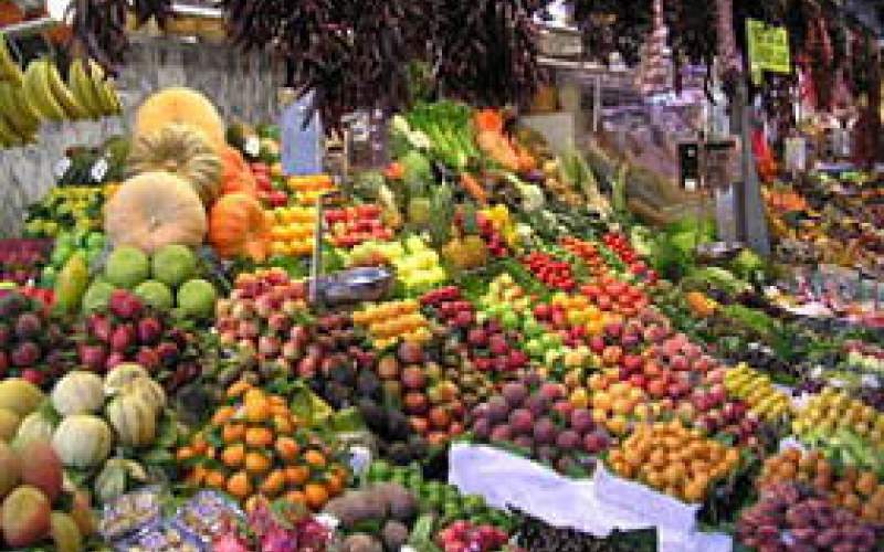 روند کاهشی قیمت انواع میوه ادامه دارد