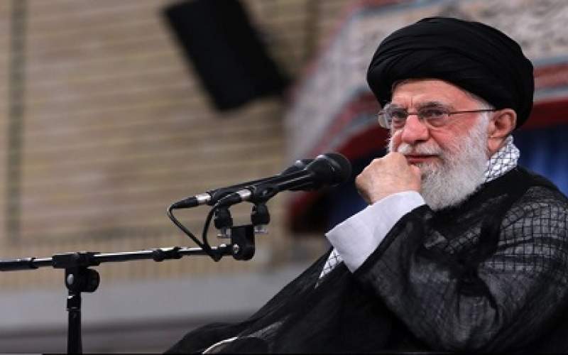 رهبر انقلاب: جریانی در کشور نخبگان را از ماندن در ایران دلسرد می‌کند