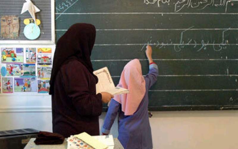 مطالبات معلمان روی میز «تهران ۲۰»