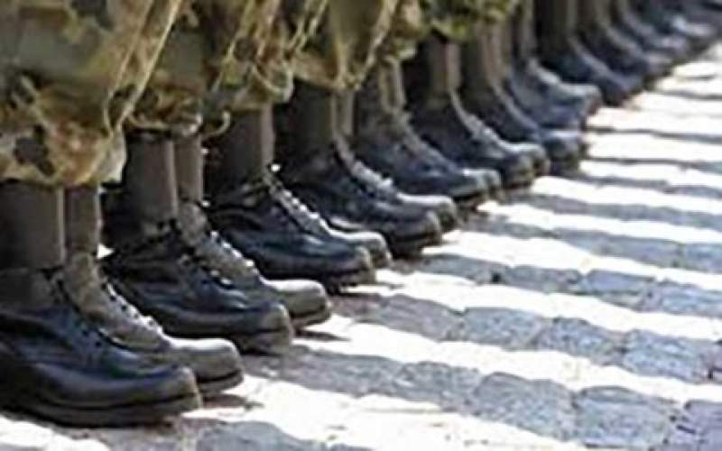 پیگیری افزایش حقوق سربازان در بودجه