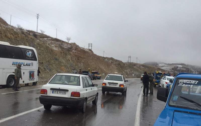 تصادف‌ زنجیره‌ای 80 خودرو در شیراز