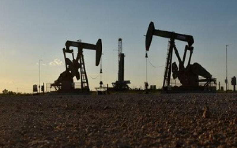 افزایش بهای نفت و طلا در بازار‌های جهانی