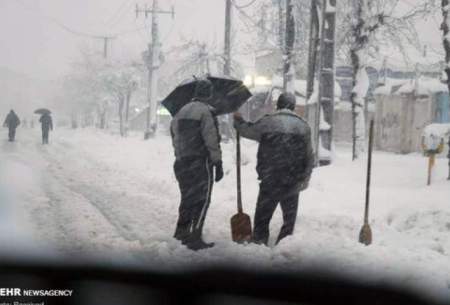 هزار نفردر برف و کولاک این استان گرفتارشدند