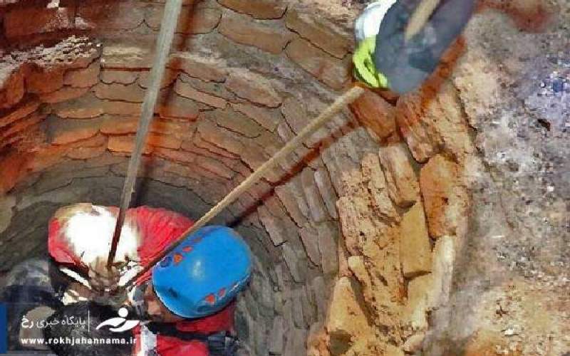 نجات مرد میان‌سال از عمق ۱۰۰ متری چاه