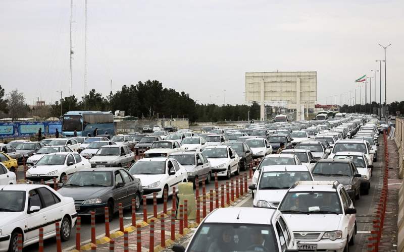 ترافیک سنگین در خروجی‌ تهران/تصاویر