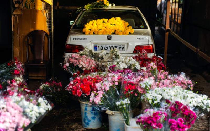 بازار گل محلاتی تعطیل است