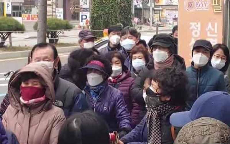 سازمان جهانی بهداشت: افراد سالم هم باید ماسک بزنند