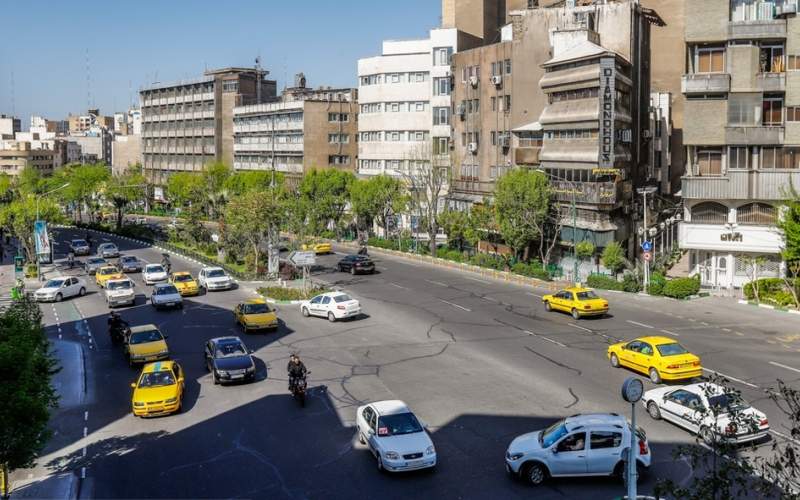 خیابان‌های شلوغ تهران پس ازتعطیلات /تصاویر