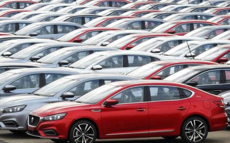 فروش خودرو در چین ۱۰ درصد کم می‌شود
