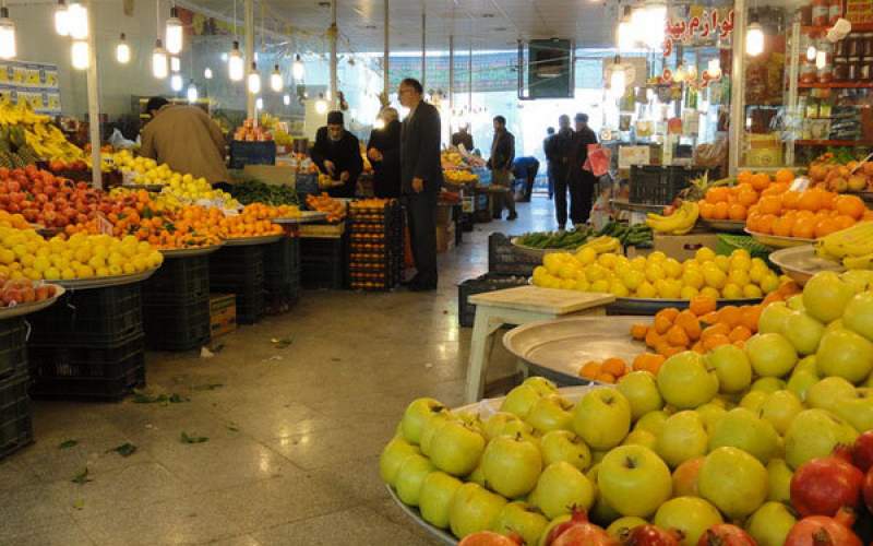 رکود عرضه میوه در بازار اهواز
