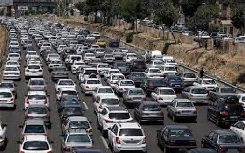 ترافیک سنگین در دو مبادی ورودی به تهران